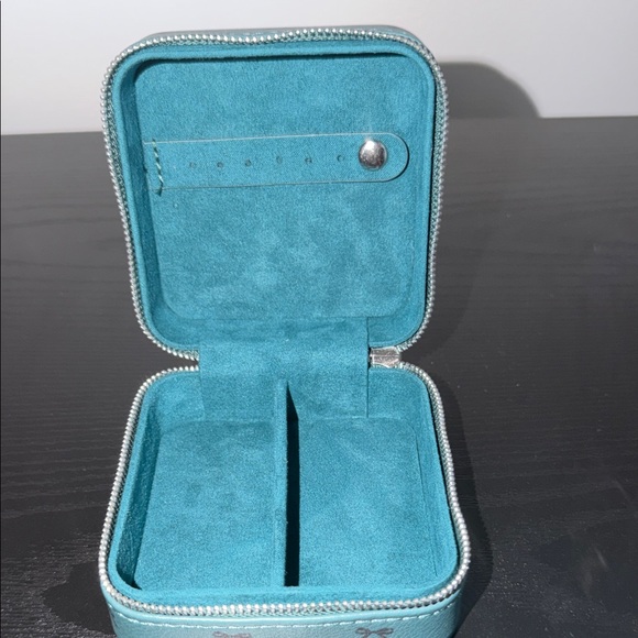 Jewelry Organizer Travel Size - Picture 2 of 7